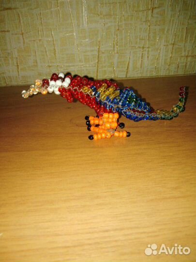 Игрушки,поделки из бисера