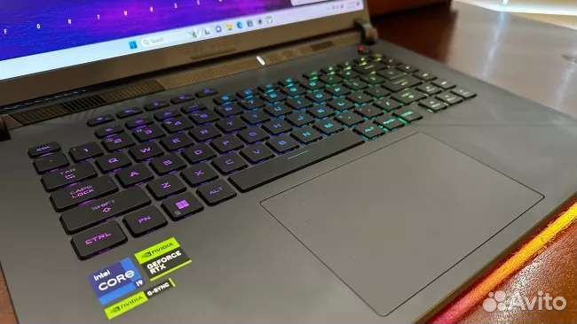 Asus ROG G16 i7-13650H / RTX 4060 / 16GB / 2.5K