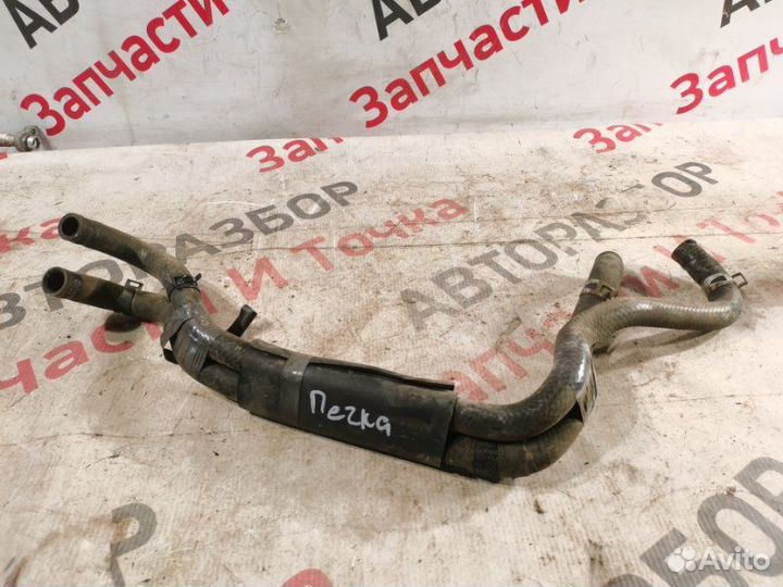 Патрубок радиатора печки Mazda 6 универсал 2.0 PE