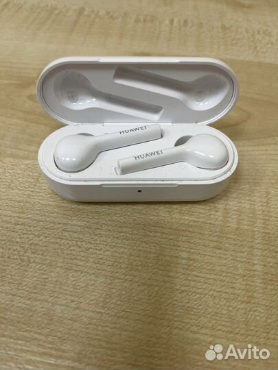 Беспроводные наушники