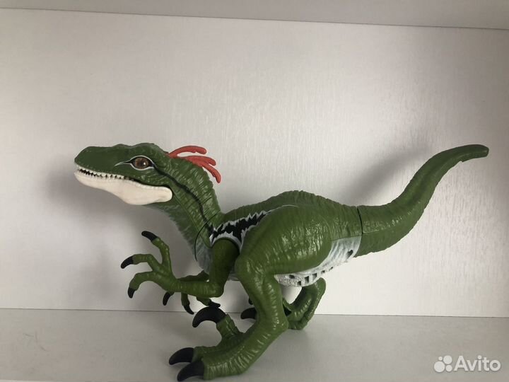 Динозавр от компании zuru