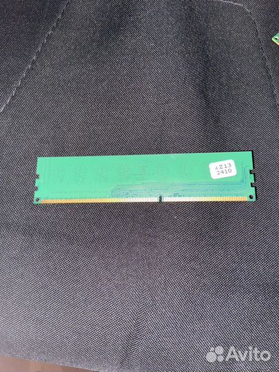 Оперативная память 8гб 2 на 4гб ddr3 1333Mhz
