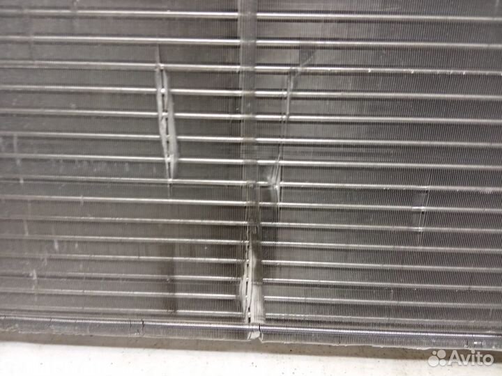 Радиатор охлаждения Renault Logan 2 2014