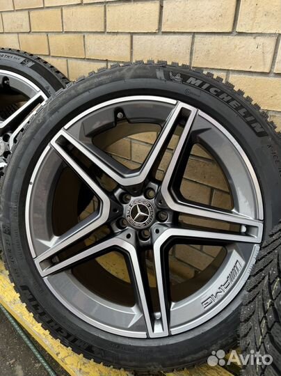 R21 Michelin X-Ice North 4 275/45, PCD 5x112 DIA 66