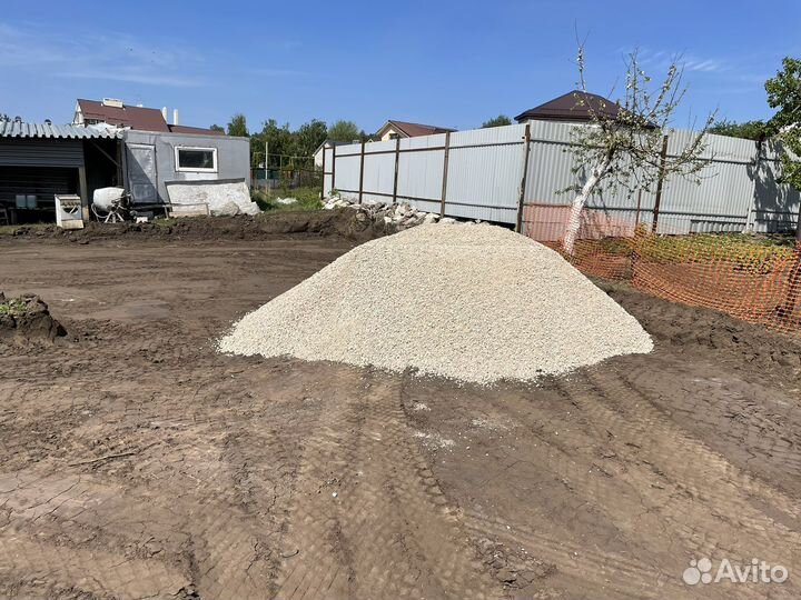 Щебень песок чернозем на камазе