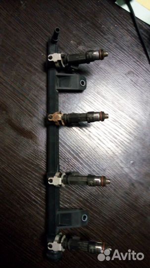 Рено логан топливная рампа с форсунками