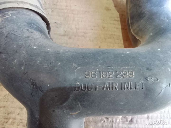 Патрубок воздушного фильтра Chevrolet Lanos