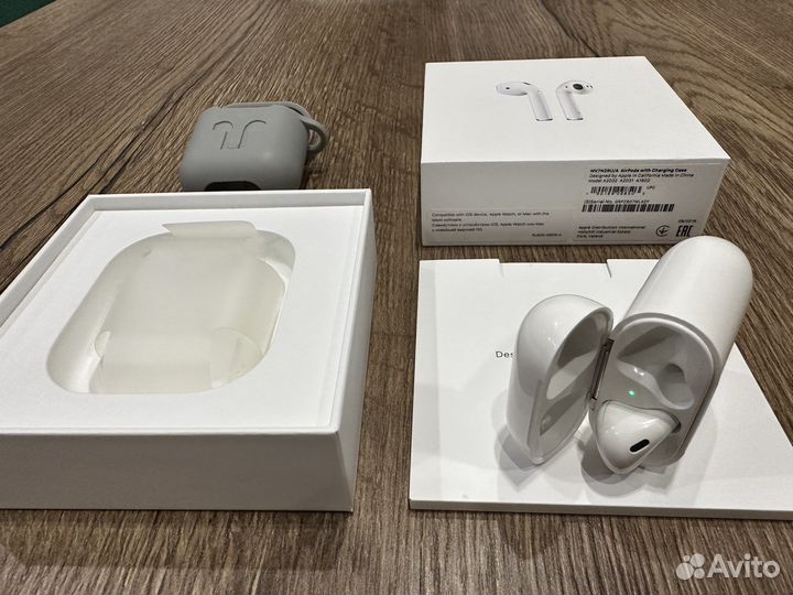 Беспроводной наушник apple airpods 2 и Кейс