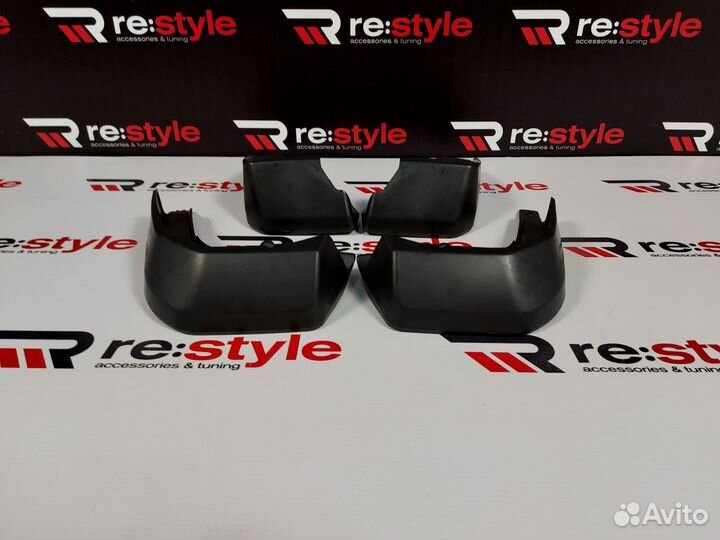 Брызговики Honda Fit (GP/GK) 14-17г Черные