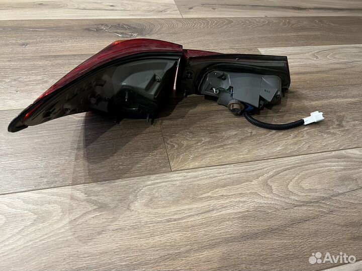 Фонарь правый Lexus IS250 Рестайлинг