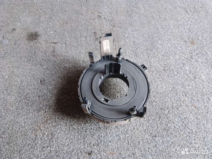 Шлейф подрулевой Volkswagen Passat B5