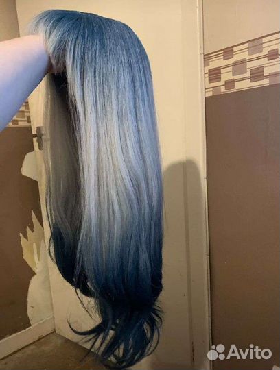 Парик волнистый