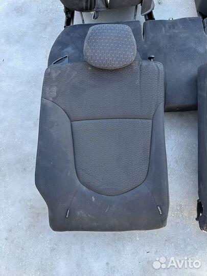 Kia rio передние сиденья