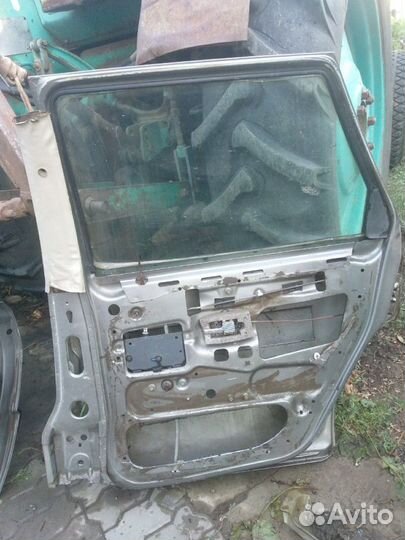 Двери. Ауди 80 переходная модель