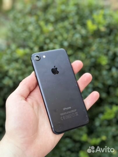 Apple iPhone 7 32gb отличный