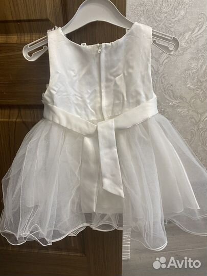 Платье праздничное