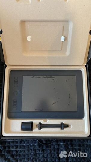 Графичекий Планшет Wacom Intuos PRO M (PHT-651)