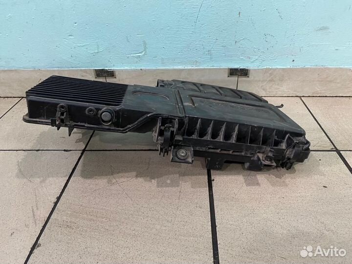 Корпус воздушного фильтра Mazda 3 BK