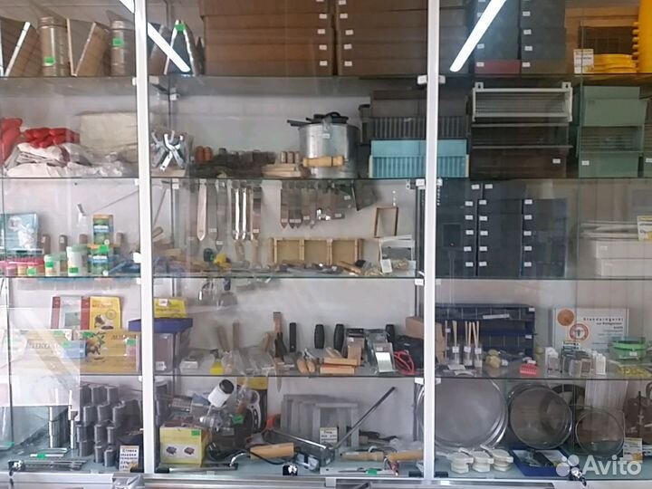 Пчелоинвентарь для пчеловода