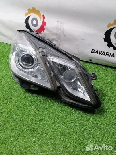 Фара передняя правая Mercedes E W212 1.8 2009