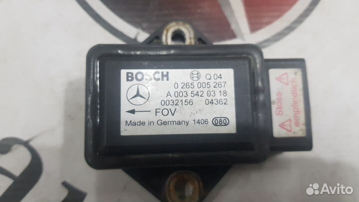 Датчик ускорения Mercedes A0035420318