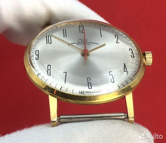 Часы Луч тонкие СССР