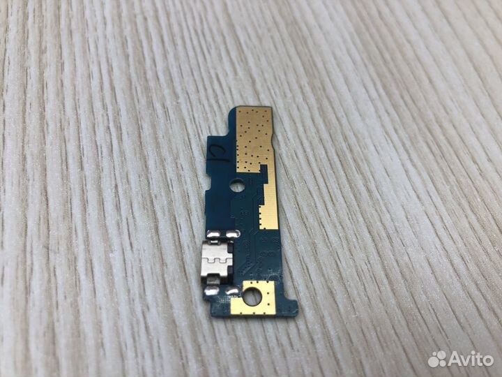 Нижняя плата Leegoo M11