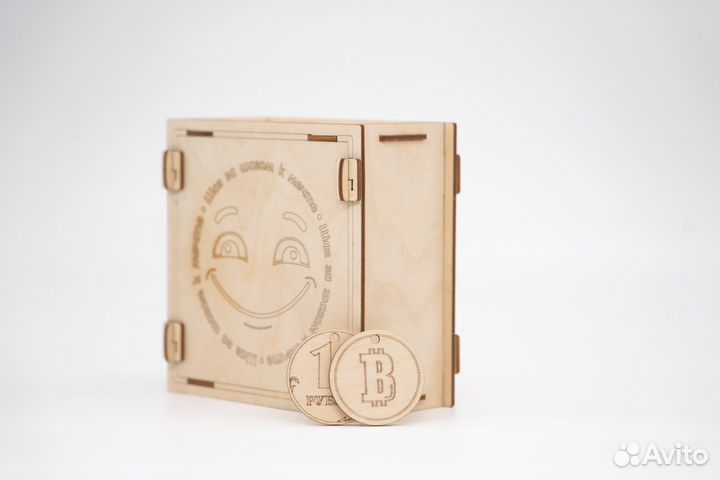 Копилка деревянная