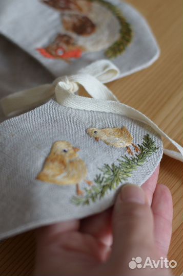 Воротничок с вышивкой