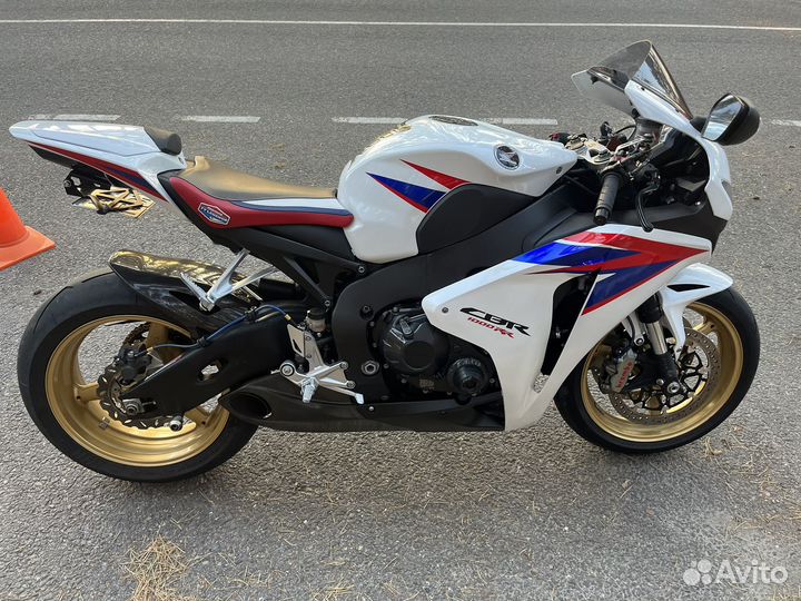 Honda cbr 1000 rr