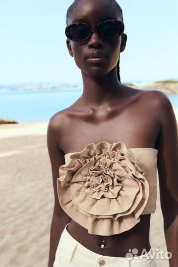 Топ С рельефным цветком zara 7200/029