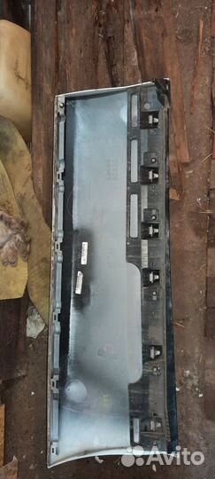 Накладка двери toyota voxy