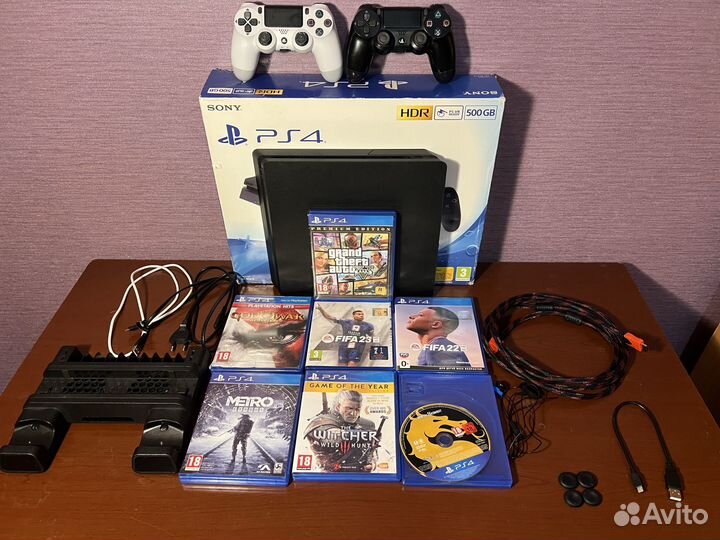 Sony Playstation 4 Slim + 200 игр