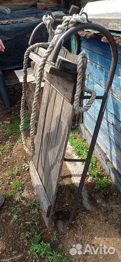 Сани и носилки