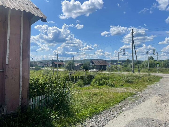 Дом 52 м² на участке 8 сот.