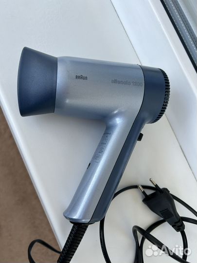 Фен для волос braun