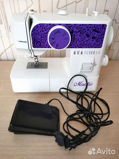 Швейная машина Jaguar maestro 17