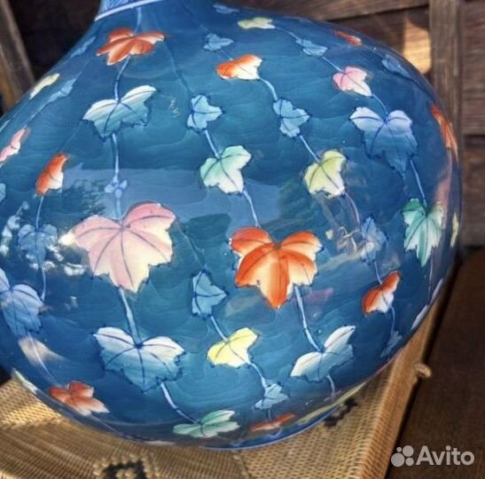 Ваза ручная работа. Кутани. Япония