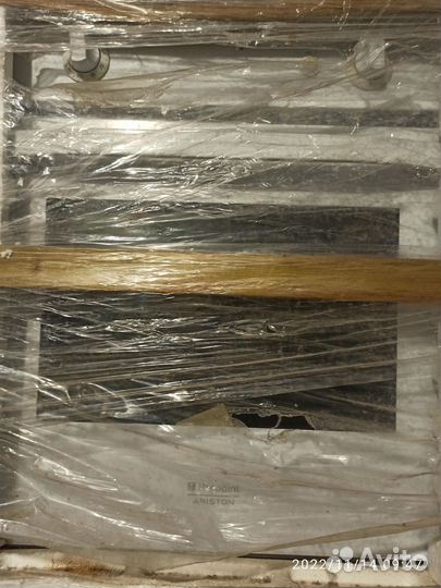 Продам газовый духовой шкаф Hotpoint Ariston