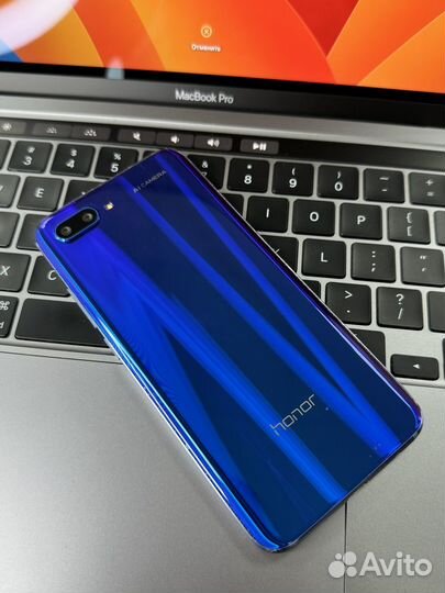 HONOR 10, 4/64 ГБ