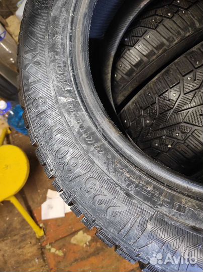 Gislaved NordFrost 100 225/60 R18 104T