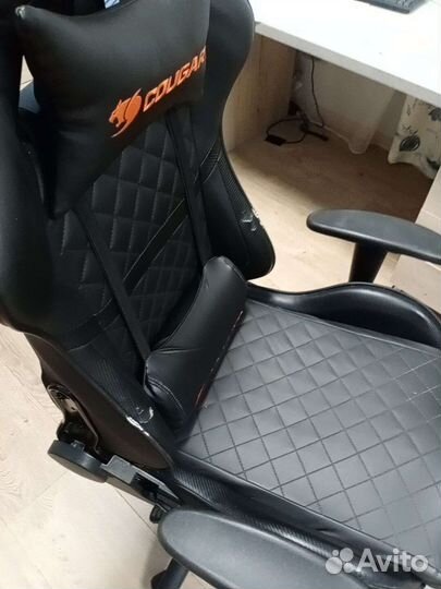 Игровое кресло cougar