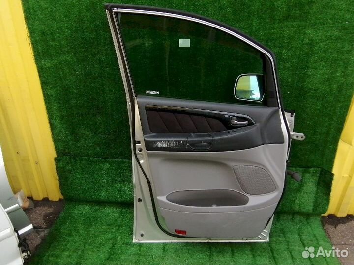 Дверь передняя левая Toyota Alphard ANH10 ANH15 MN