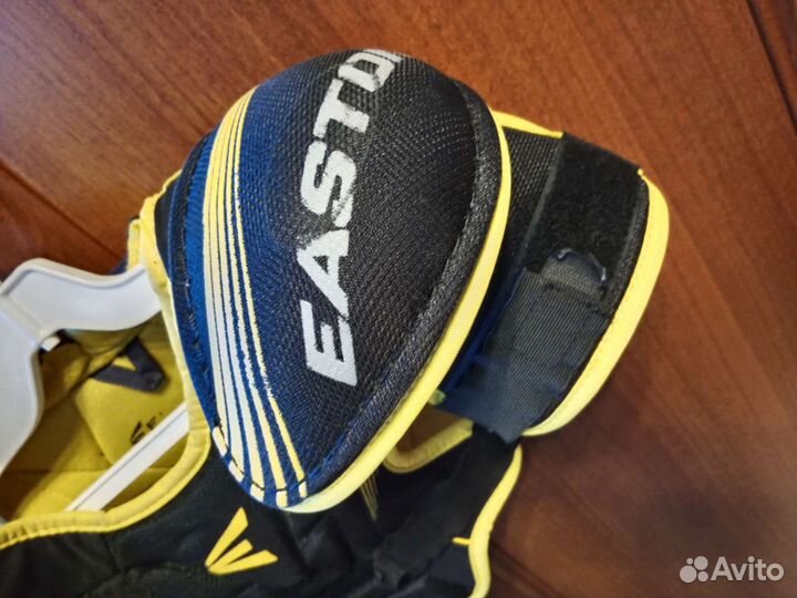 Хоккейный нагрудник easton Yth M