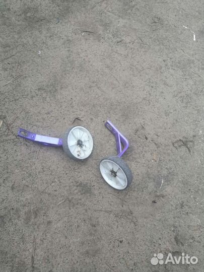 Детский велосипед 16