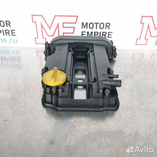 Крышка клапанов Opel Corsa D 1.0 Z10XEP 2006