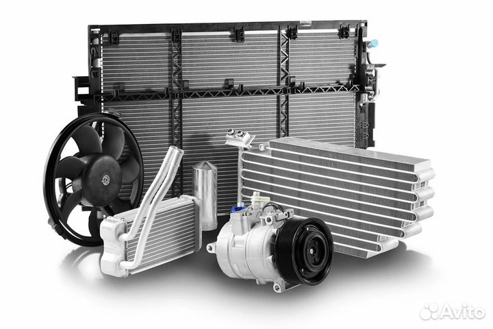 Радиатор охлаждения Ниссан Армада WA60 04