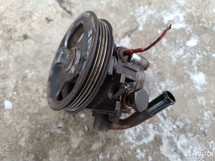 Насос гур S6D 1.6 Kia Spectra/Shuma 2