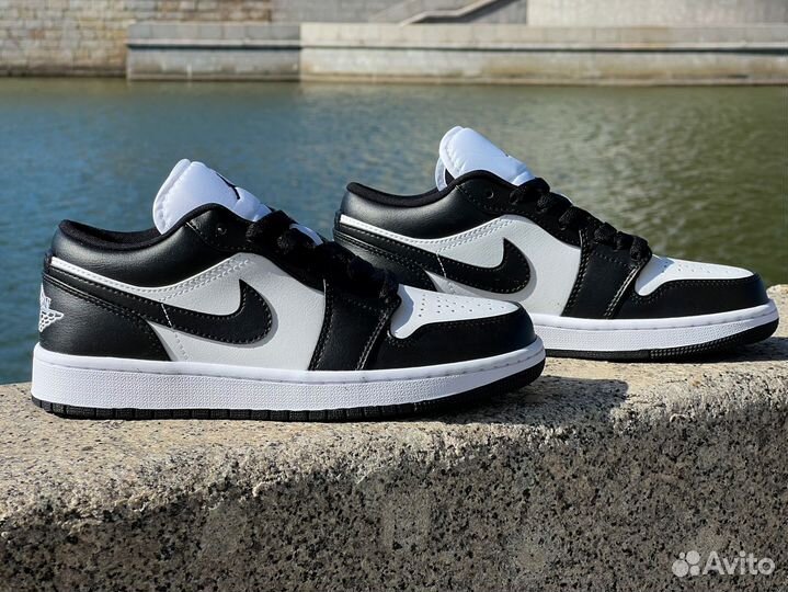 Nike Air Jordan 1 Low Panda