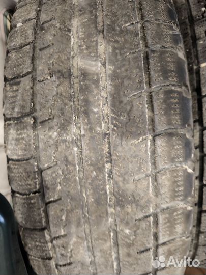 Roadstone Winguard Ice 195/65 R15